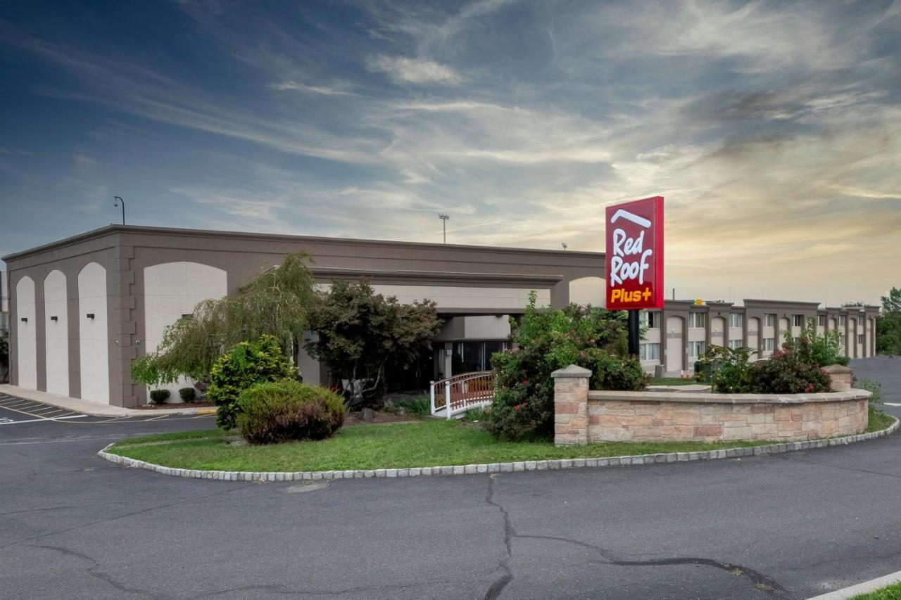 Red Roof Inn Plus Newark Liberty Airport - Carteret Exterior foto