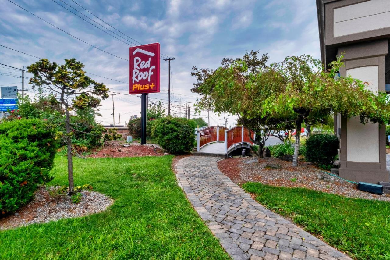 Red Roof Inn Plus Newark Liberty Airport - Carteret Exterior foto